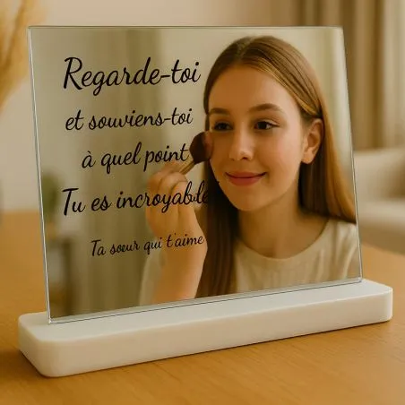 Cadeau filleul  Miroir gravé personnalisé Message